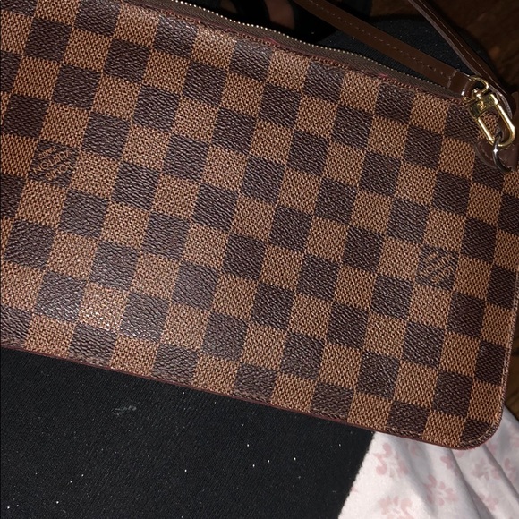 LV Wallet